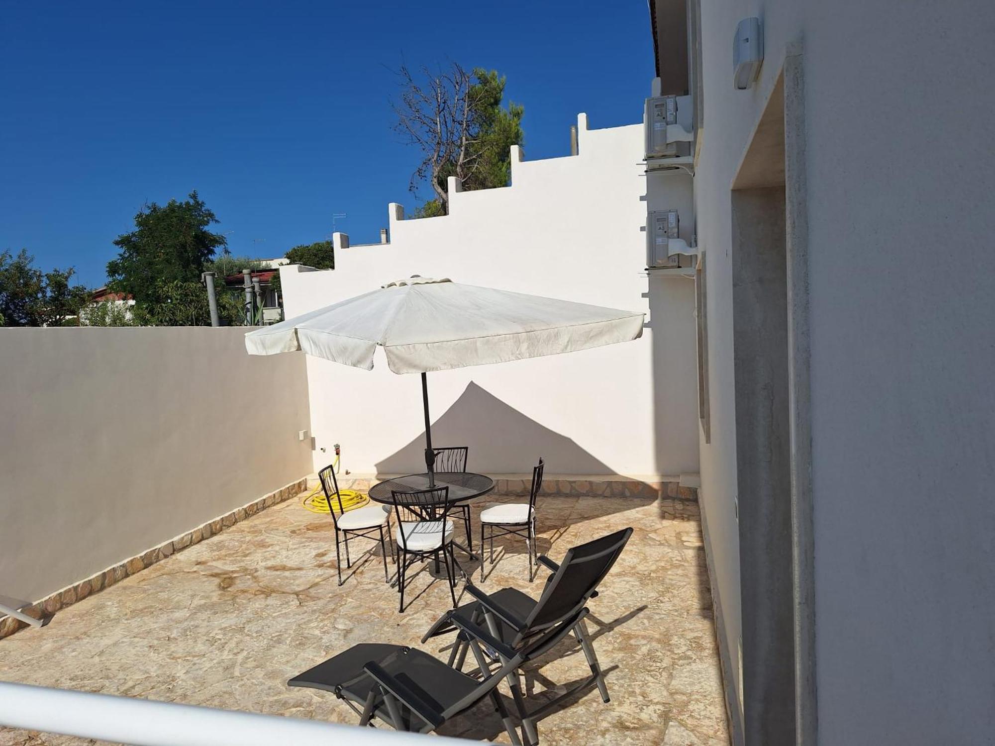 Aparthotel Casa "Stella" - Locazioni Turistiche à Pulsano Extérieur photo